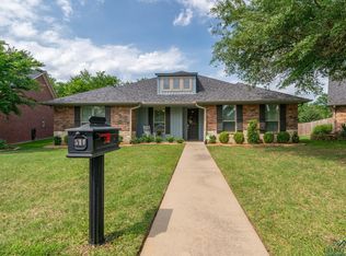 511 Creekside Dr, Marshall, TX 75672