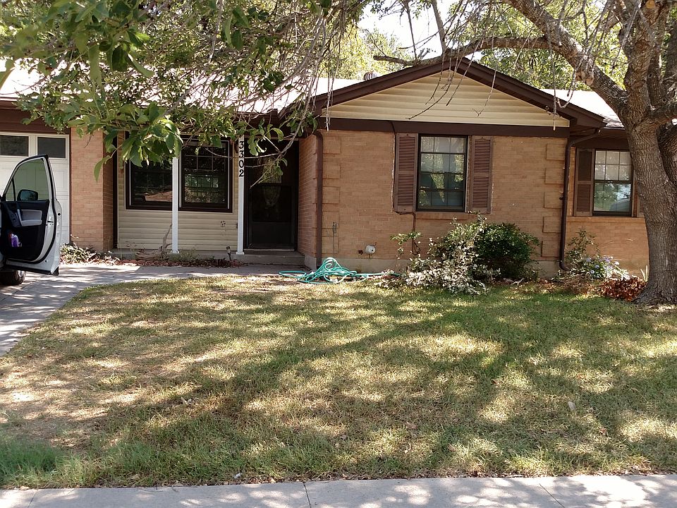 1st image of 3302 Rosewood Dr