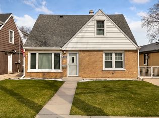 5005 N Rutherford Ave, Chicago, IL 60656