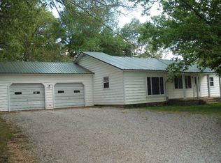 15 Bobby Ln, Paris, TN 38242