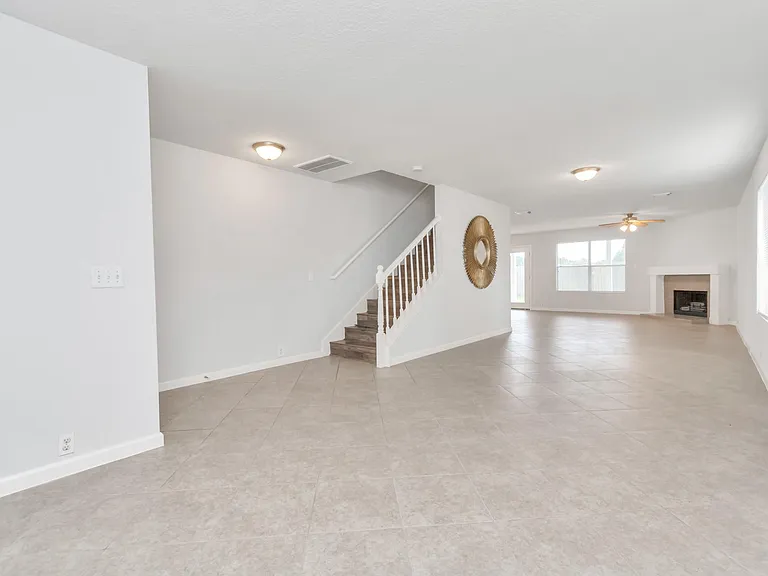 19762 Twin Canyon Ct — Photo 3