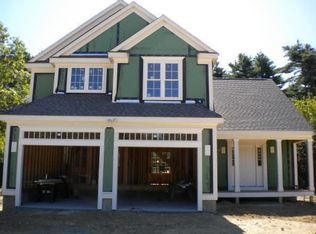 4 Pine Cone Ln, Freetown, MA 02717
