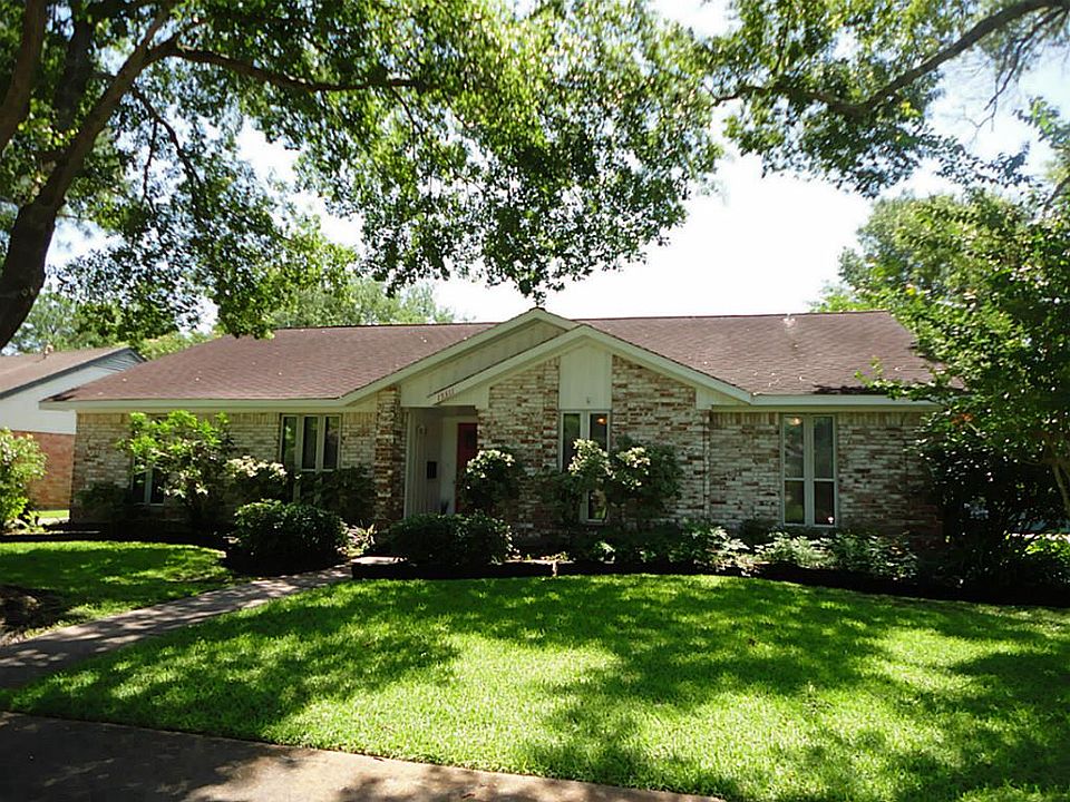1st image of 15311 Baybrook Dr