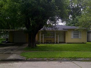 1915 Harding St, Pasadena, TX 77502