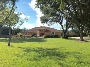 11916 Shadow Run Blvd, Riverview, FL 33569