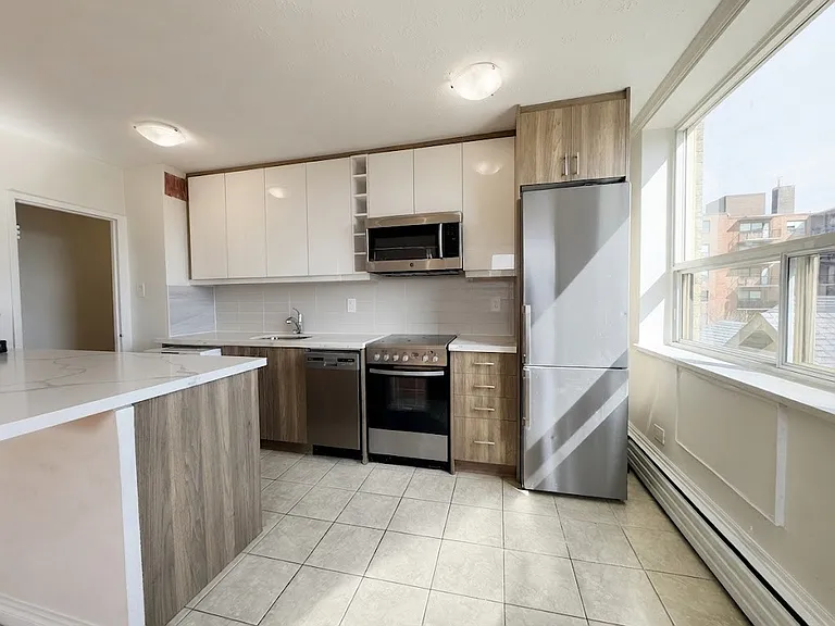 140 Springhurst Ave #41 — Photo 5