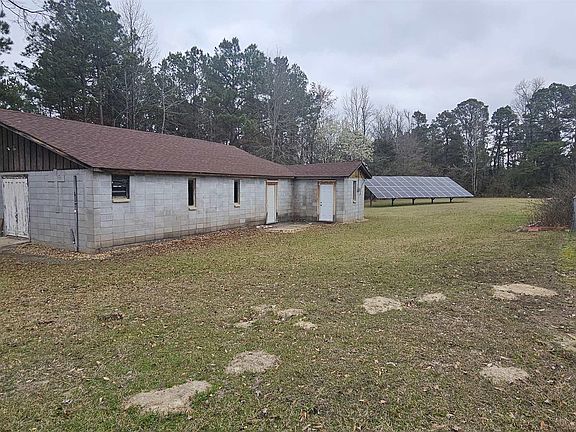 3rd image of 10021 Webster Rd