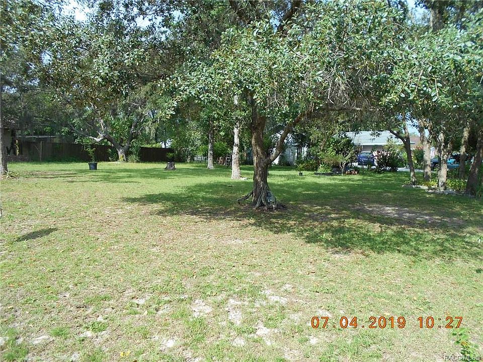 2nd image of 5788 W Woodside Dr