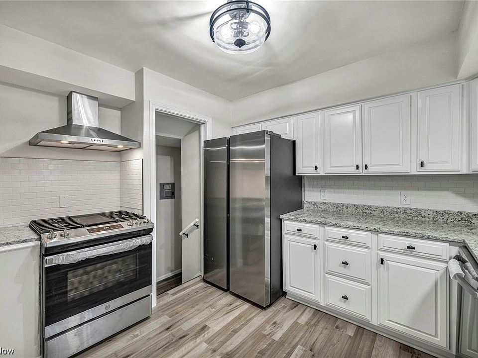 3053 Walter Rd, North Olmsted, OH 44070 Zillow