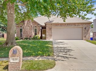 521 S Tamarack Ave, Broken Arrow, OK 74012