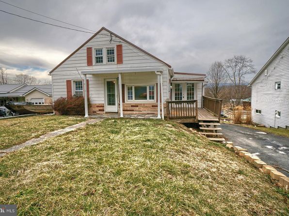4657 State Route 103 N, Lewistown, PA 17044