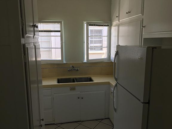 5th image of 5483 W 6th St #29-7