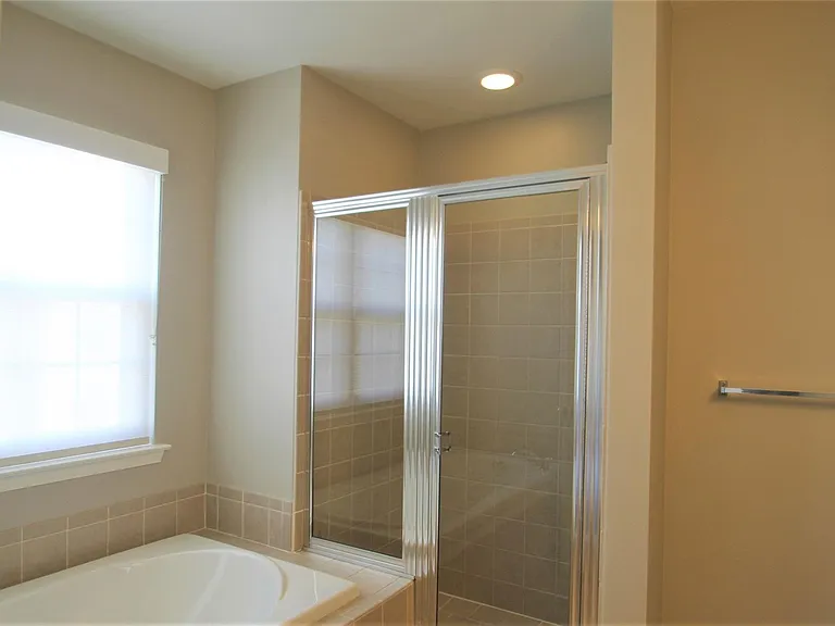 3243 Camden Dr #118 — Photo 25