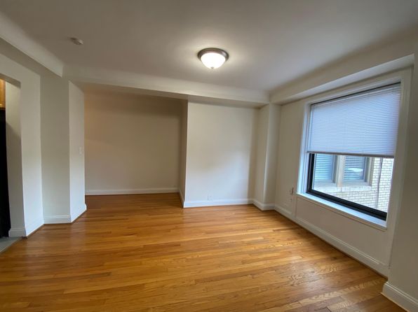 15 E Kirby St APT 524