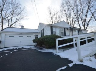 4204 Leith St, Burton, MI
