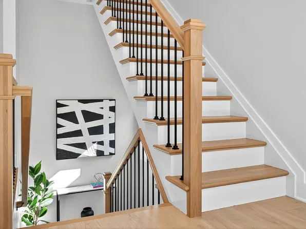 29 West 9th Street image 2 of 49