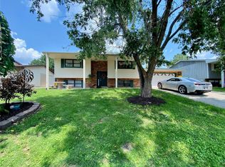 851 Saint Cletus Dr, Cahokia, IL 62206