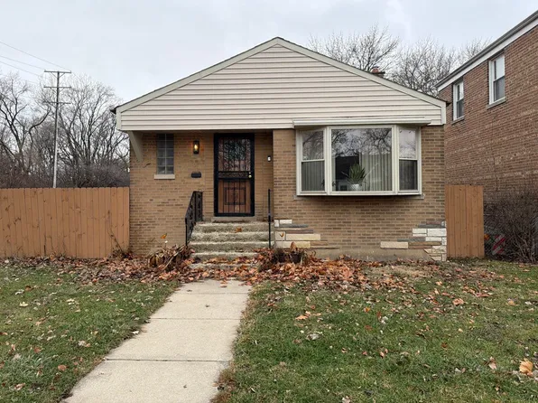 7354 S Albany Ave, Chicago, IL 60629