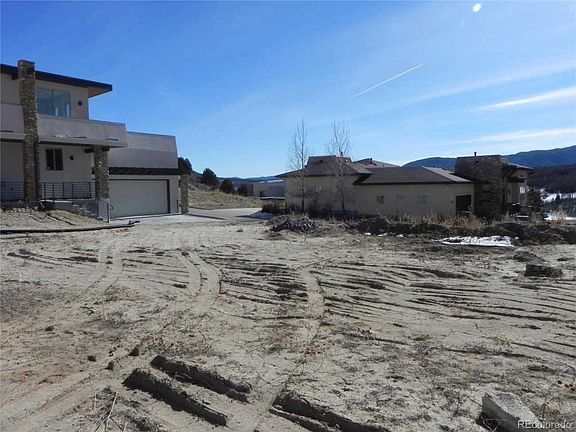 3rd image of 4375 Echo Butte Ln