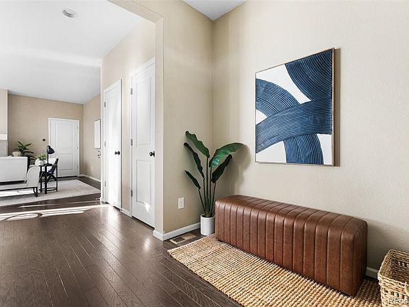 5th image of 5157 Clinton Street