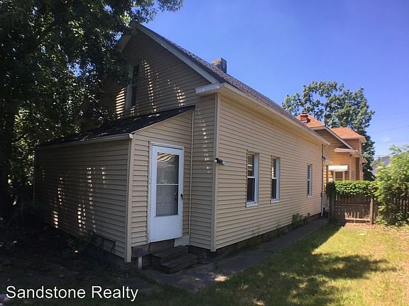 4th image of 3607 E 55th St Rear House