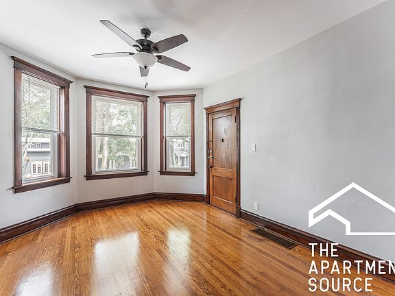 3rd image of 3824 N Hamilton Ave #1