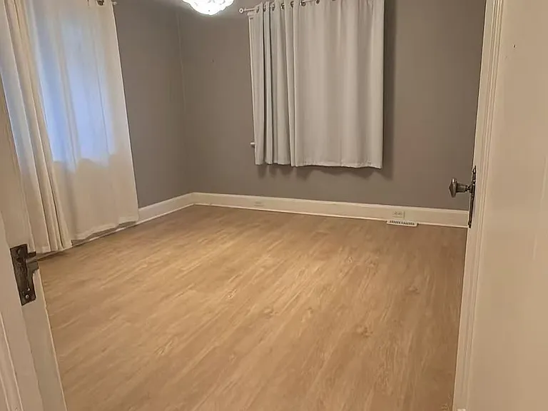 56 South Dr — Photo 25