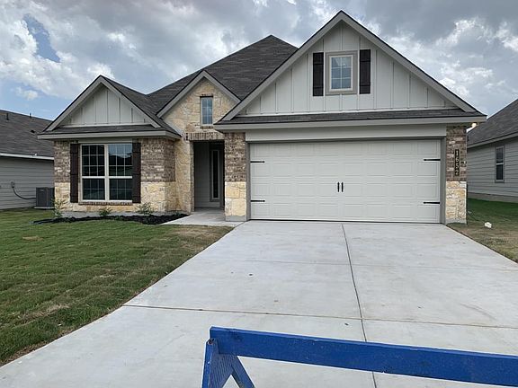 2nd image of 1652 Hillside Dr