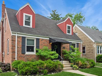 7143 N Mason Ave, Chicago, IL, 60646
