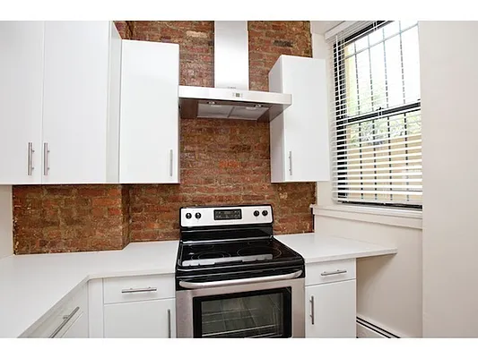 Rented by Fiddler Realty | media 41