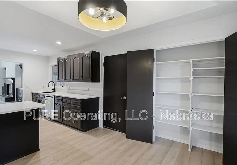 15527 Mason Cir — Photo 6