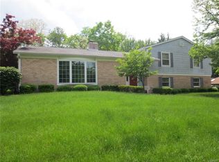 114 E Rahn Rd, Kettering, OH 45429