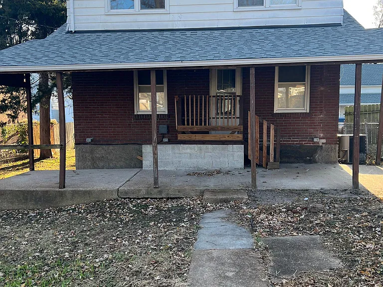 3619 Risch Ave — Photo 5