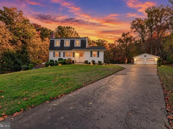 3012 Charles St, Fallston, MD 21047
