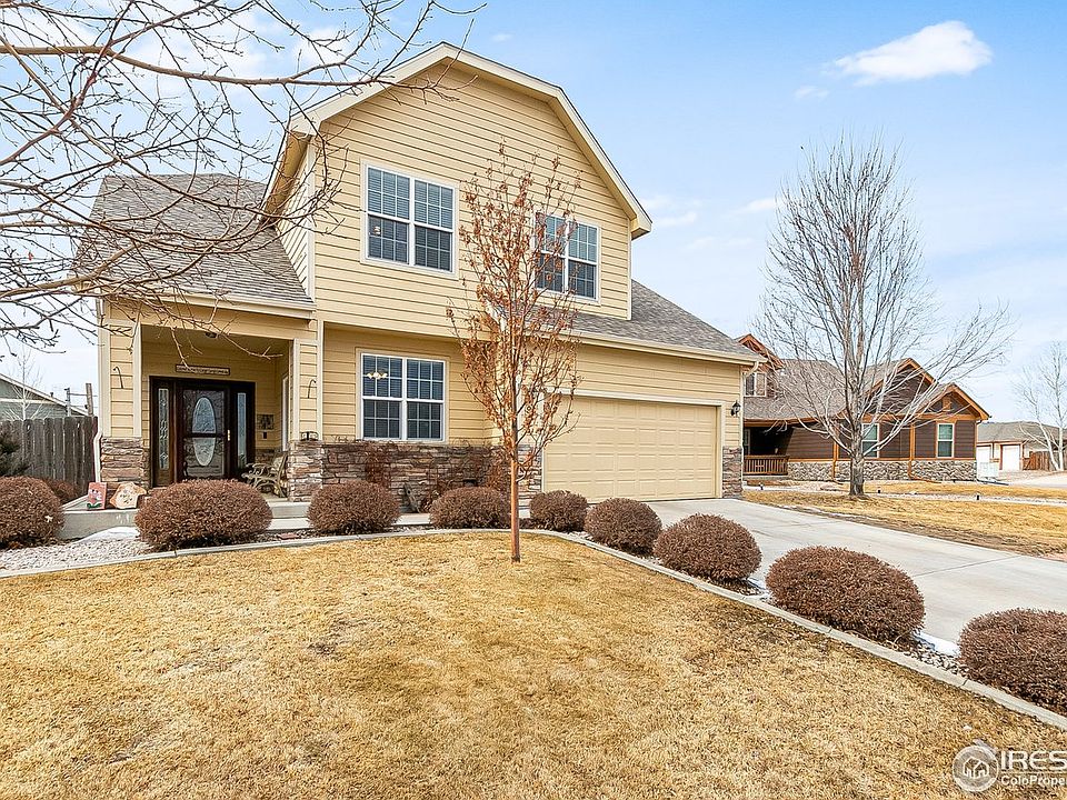 1st image of 965 Saddleback Dr
