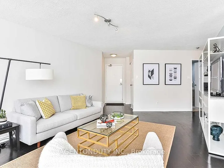 250 Queens Quay W #206 — Photo 7