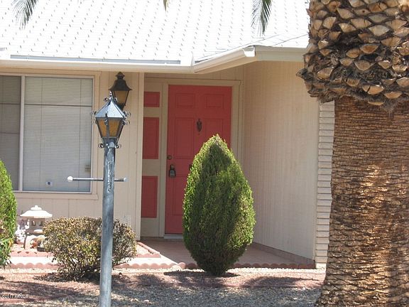 2nd image of 9402 W Glen Oaks Cir