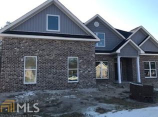 303 Paddington Ln, Lizella, GA 31052