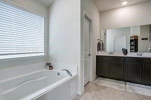 3rd image of 1709 Ferguson Ln