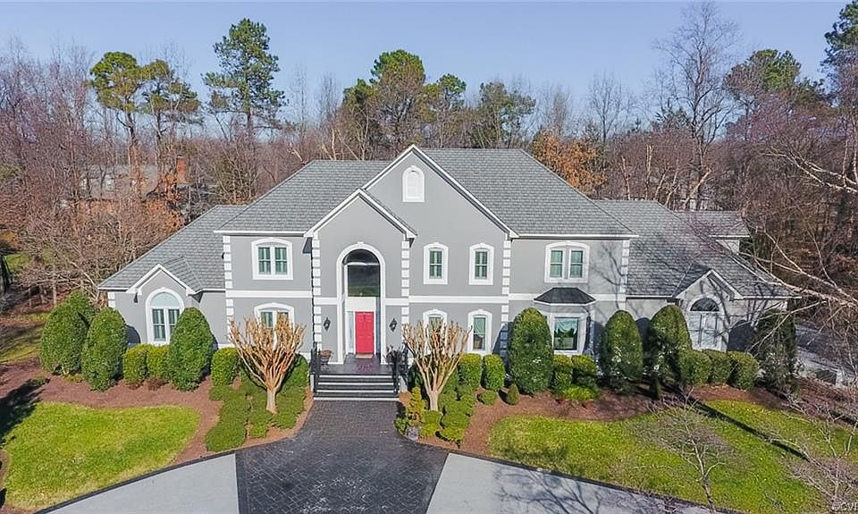 1st image of 2711 Aylesford Dr