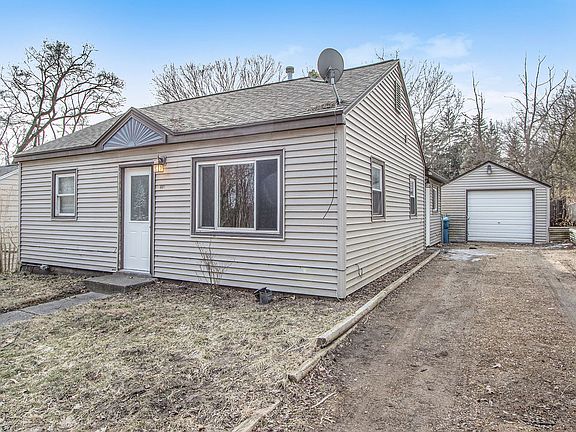 2nd image of 221 Wallace Ave