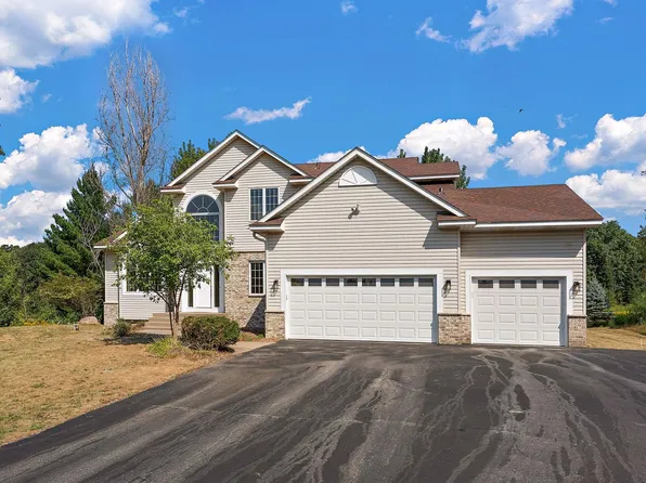 14490 21st St N, Stillwater, MN 55082