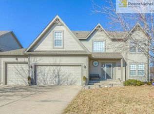 8504 W 156th St, Overland Park, KS 66223