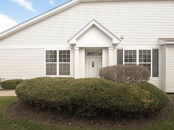 2nd image of 504 Woodhill Dr