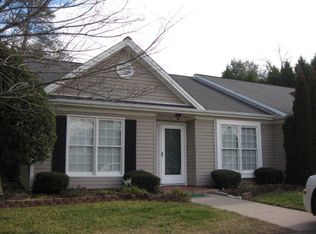 512 Smith St, Eden, NC 27288