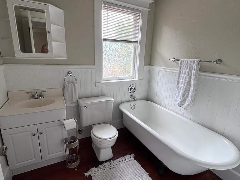 Bathroom with clawfoot tub