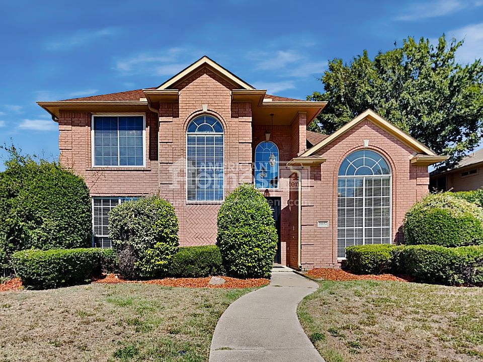 1st image of 18852 Park Grove Ln