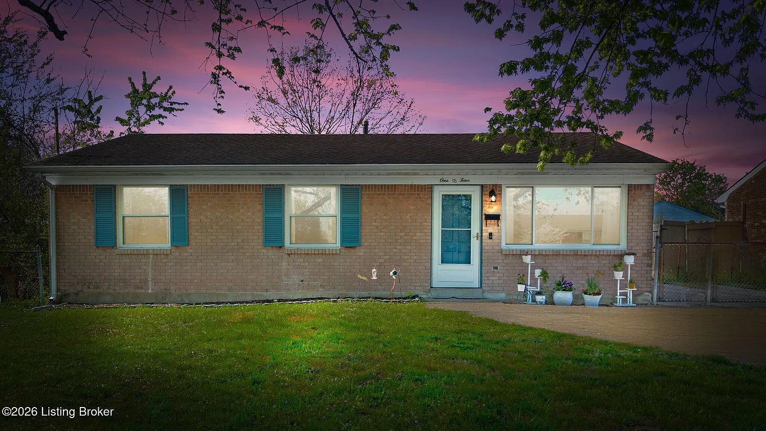 104 Mackie Ct photo 1