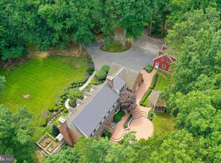40175 Deer Trail Ln, Waterford, VA 20197