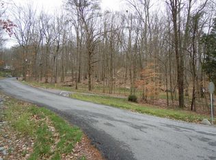 Andover Dr, Bristol, VA 24201